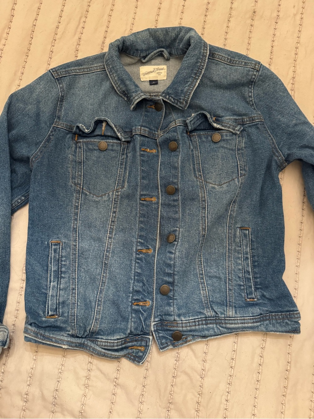 0052Classic Denim Jacket in Medium Blue - Picture 2 of 4